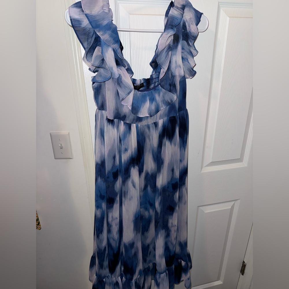 Banana Republic tie back midi dress, brand new with tags! Size petite XXS